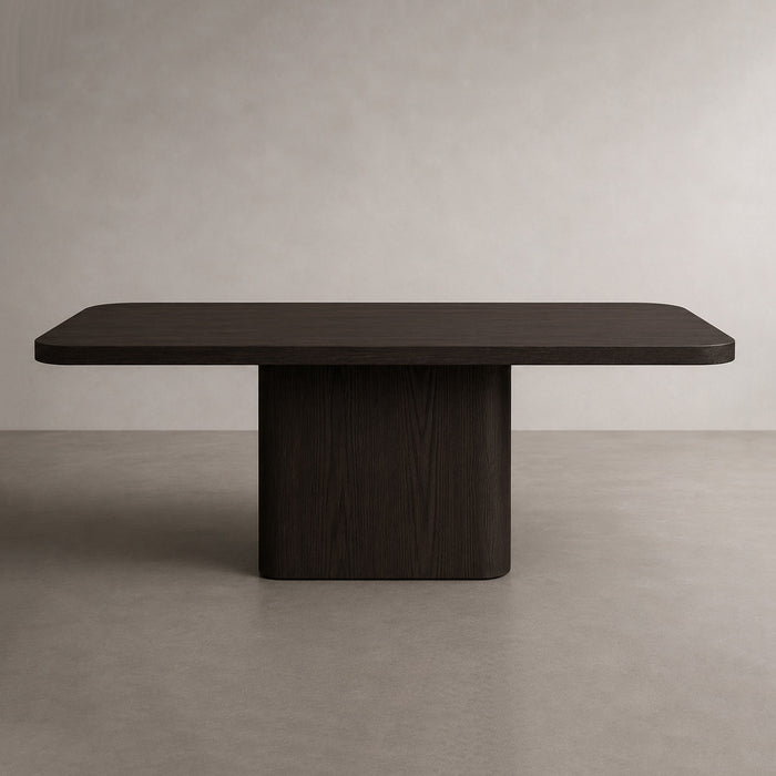 Rueda Dining Table