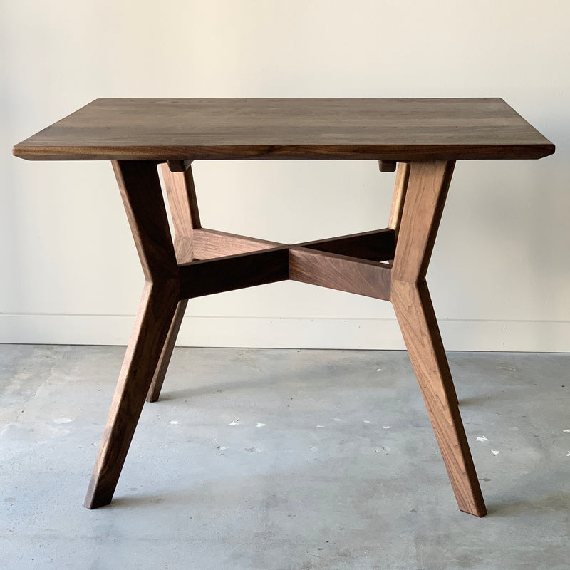 Joan Dining Table